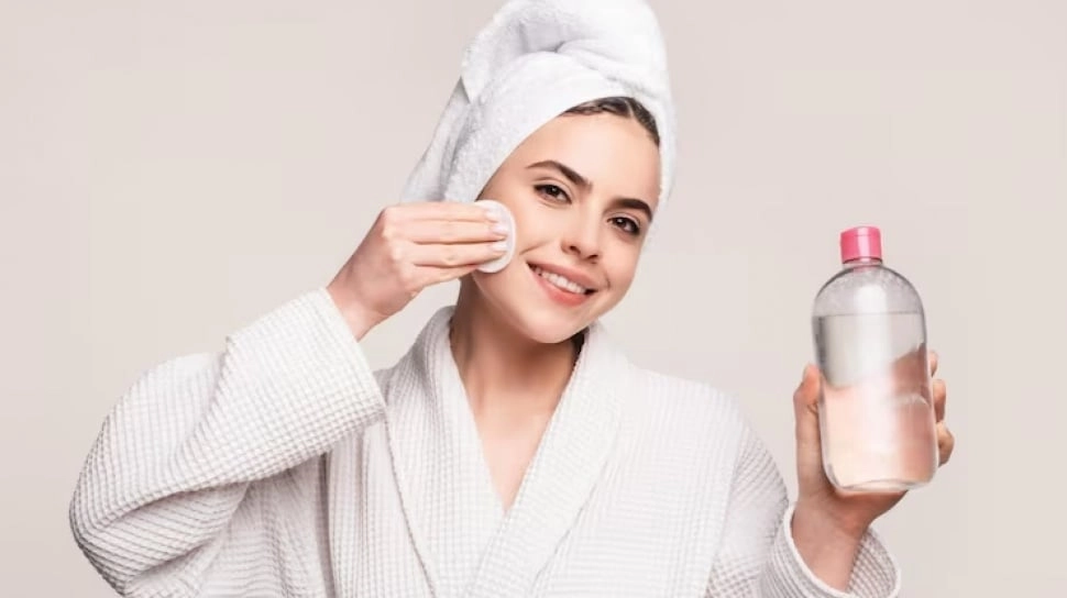 Kulit Perih dan Merah Akibat Sunburn? Ini 4 Rekomendasi Toner Penyejuk yang Wajib Dicoba