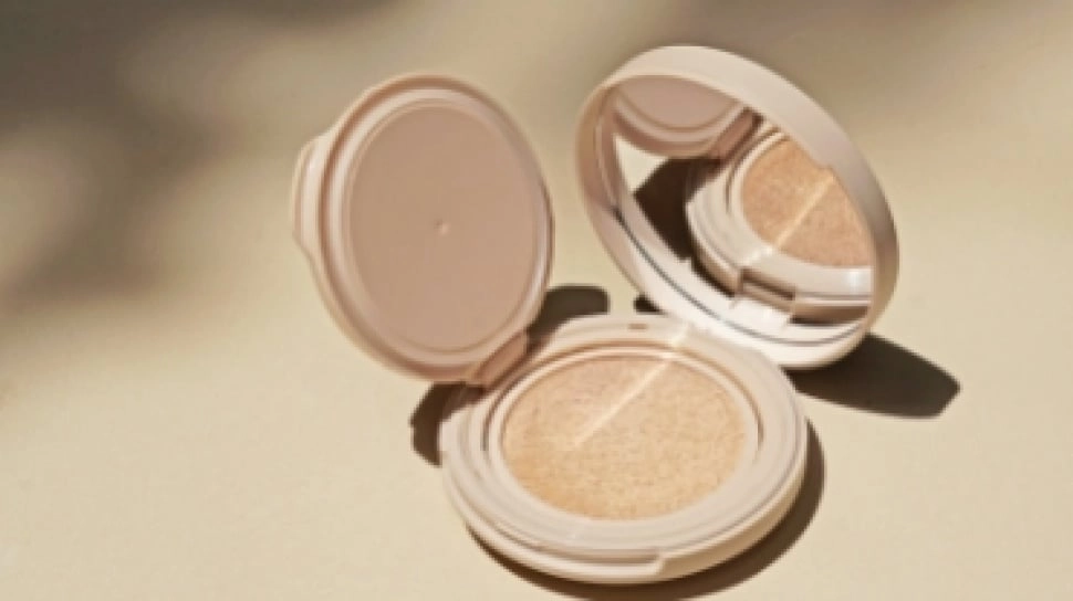 Perbedaan Dewy Finish dan Matte Finish Apa? Ini Rekomendasi Cushion Terbaik Sesuai Jenis Kulit