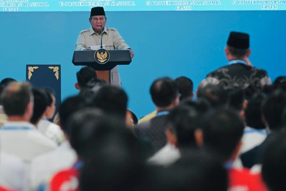 Dari Cilacap, Presiden Prabowo Tegaskan SDA Indonesia Harus Dinikmati Rakyat