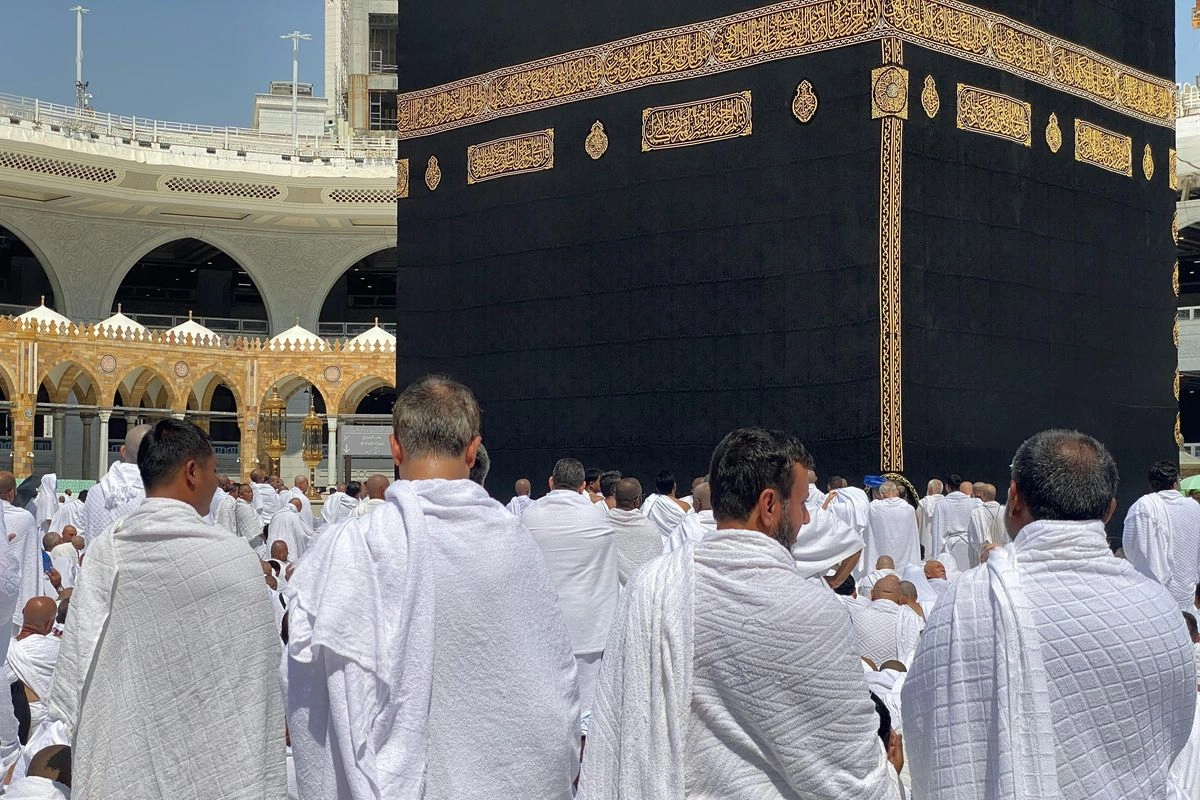 3 Jemaah Haji Mulai Pulih dan Diantarkan ke Makkah Naik Ambulans KKHI