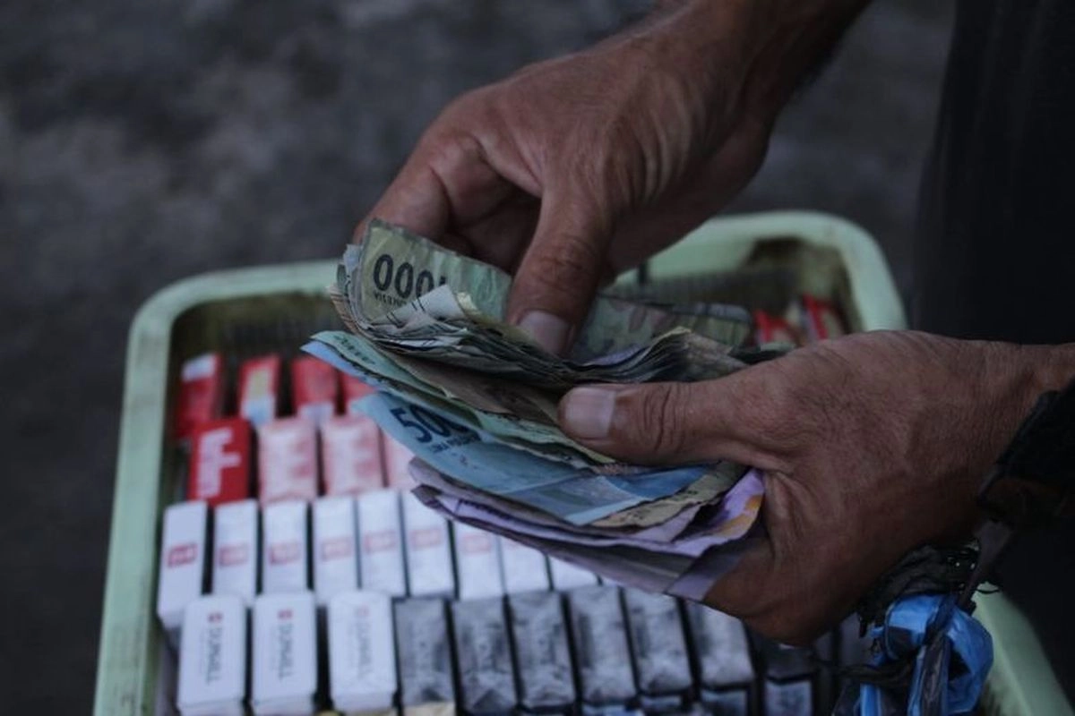 Usulan Legalisasi Rokok Ilegal Berpotensi Picu PHK Massal