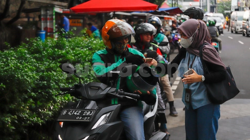 Sentil 'Akal-akalan' Aplikator, Driver Ojol: Potongan Terasa 30 Persen, Berharap pada Perpres Baru