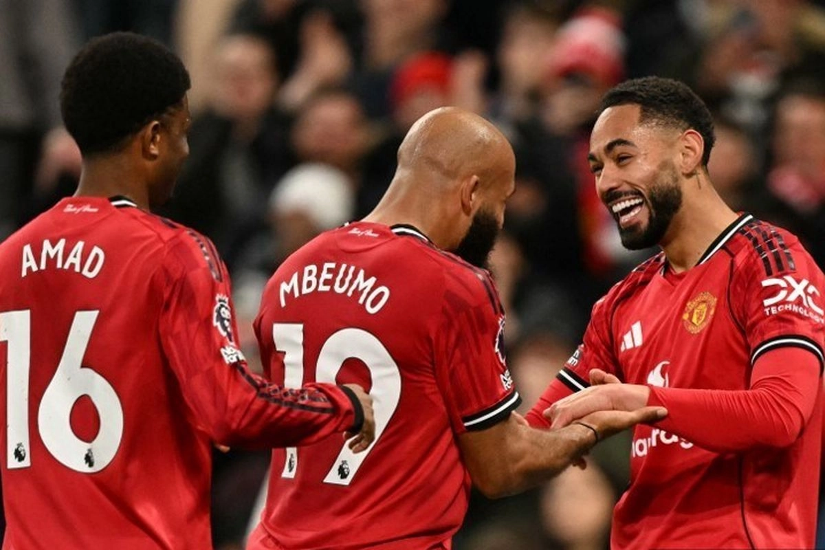 Susunan Pemain Man United Vs Liverpool: Cunha Kembali, Isak Absen