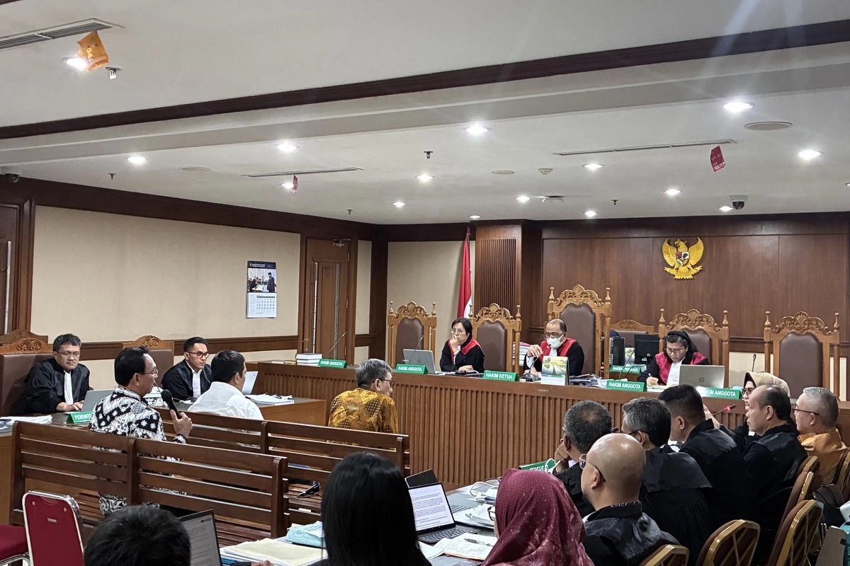 Hakim Sebut Korupsi LNG Rugikan Negara Rp 1,77 Triliun