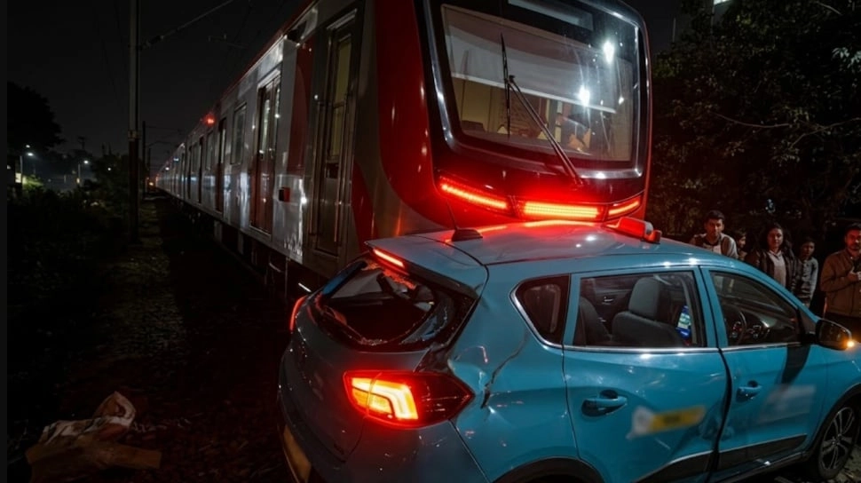 Telisik Penyebab Kecelakaan Kereta di Bekasi Timur, Polisi Periksa Dinas PU Hingga Sopir Green SM