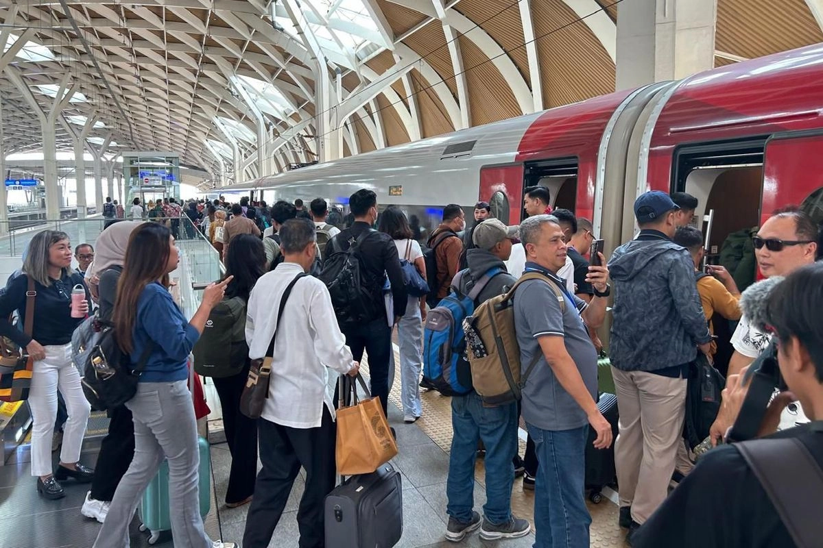 BPS: Perjalanan Wisnus Naik 13 Persen Kuartal I 2026, Penerimaan Pajak Meningkat