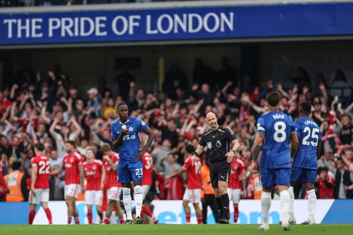 Carragher: Mengejutkan Chelsea Kalah dari Tim B Nottingham Forest!