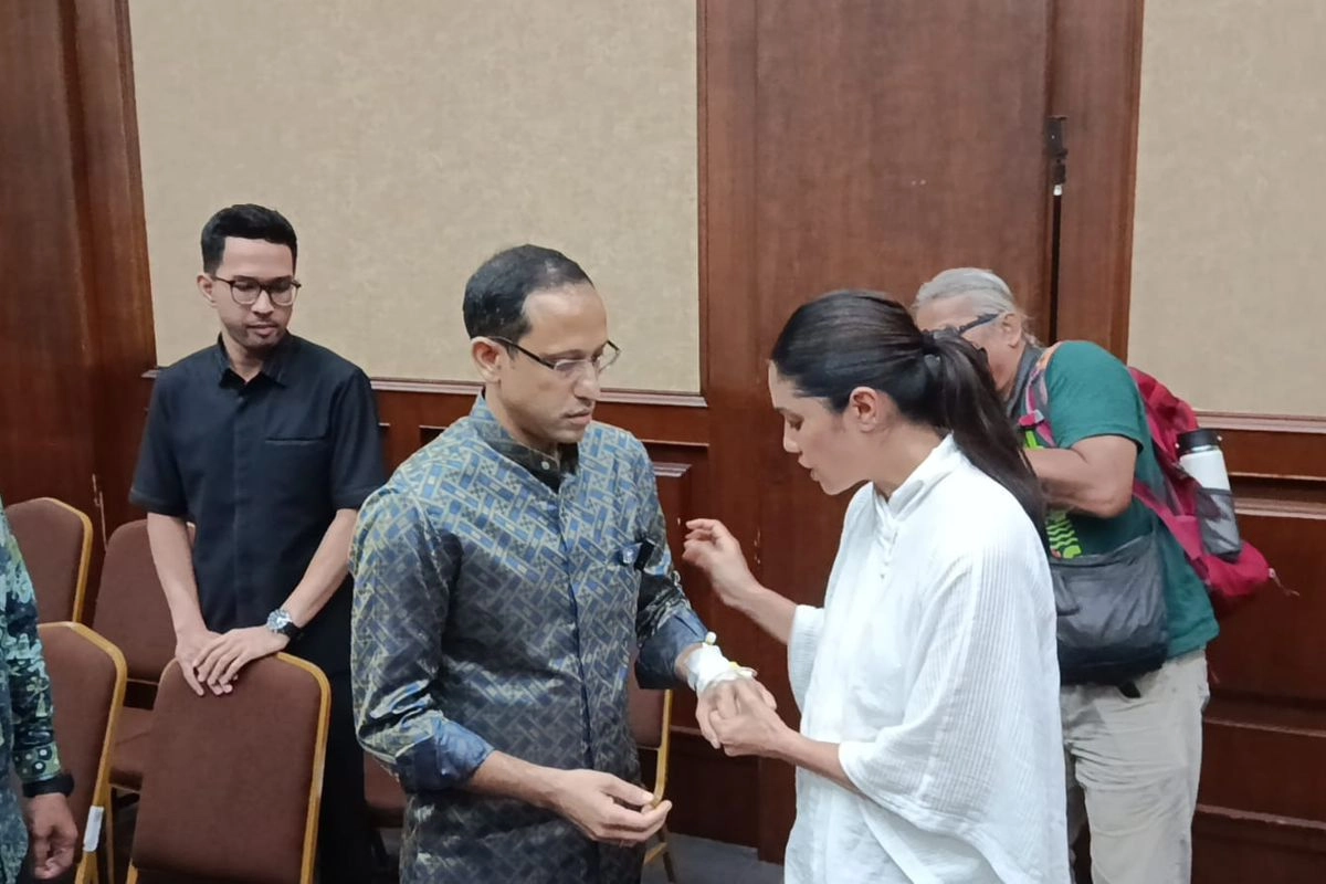 Nadiem Masuk RS Lagi, Sidang Chromebook Ditunda ke Rabu