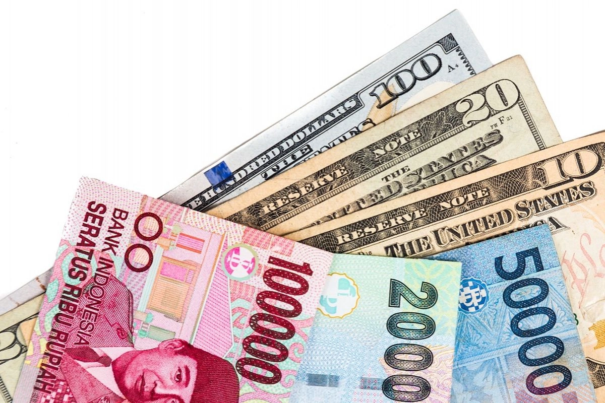 Skenario Terburuk jika Rupiah Terus Melemah