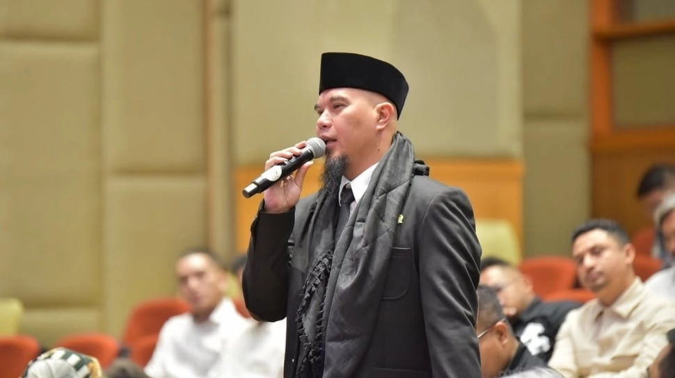 Ahmad Dhani Tamatan Apa? Ini Riwayat Pendidikan Suami Mulan Jameela