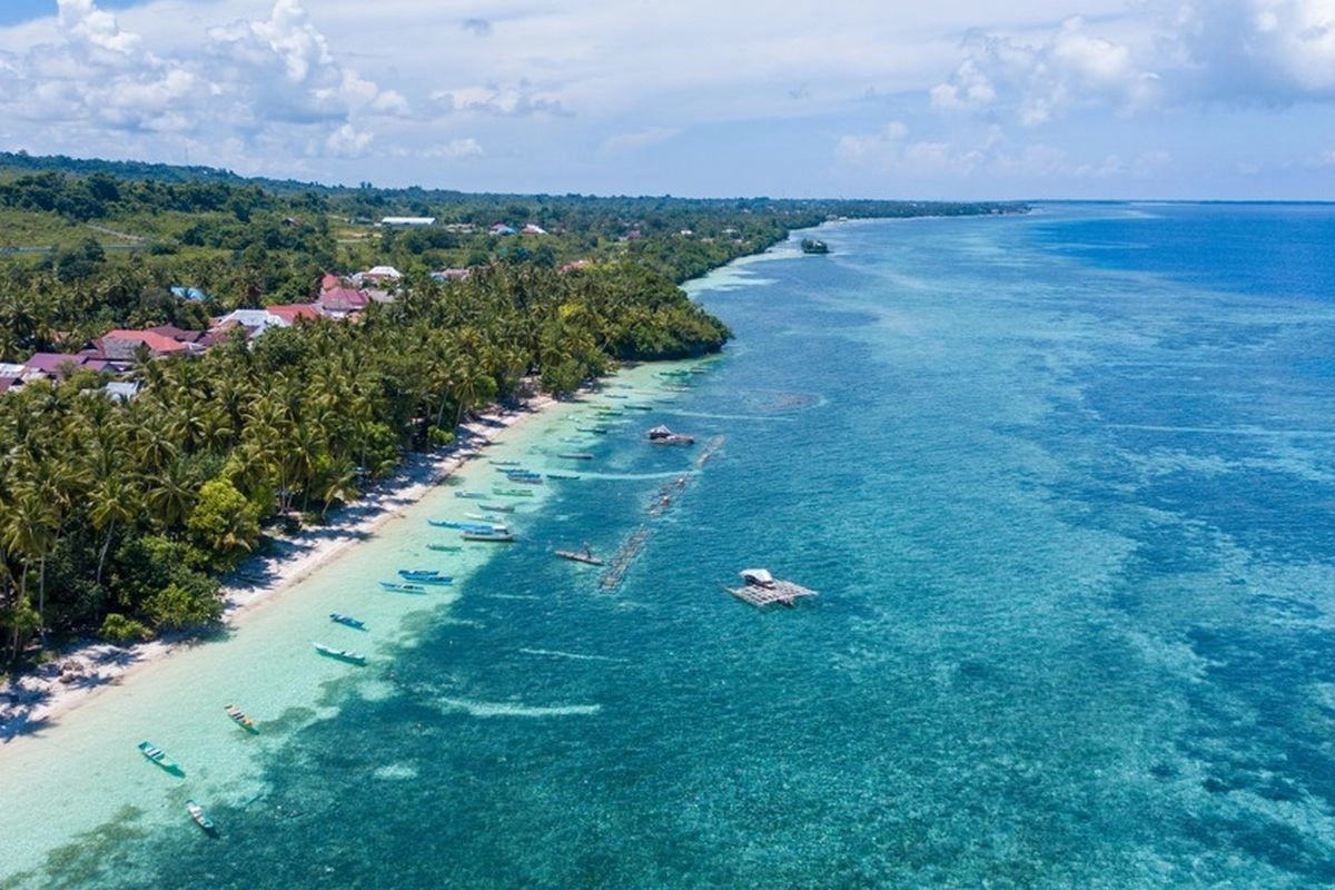 4 Wisata Wakatobi yang Wajib Dikunjungi Pencinta Alam