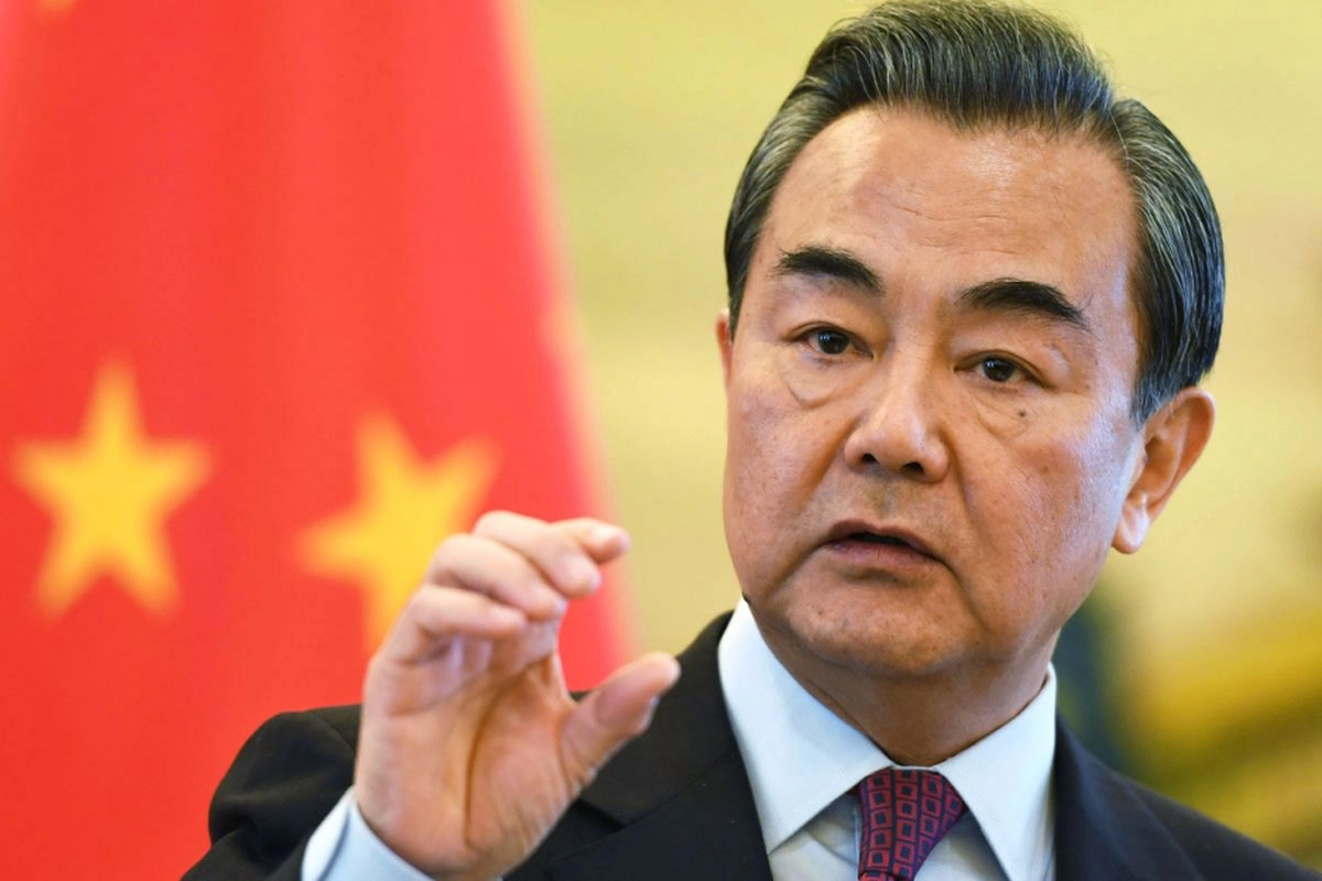 China Menunjukkan Dukungan ke Iran Menjelang Kunjungan Trump ke Beijing