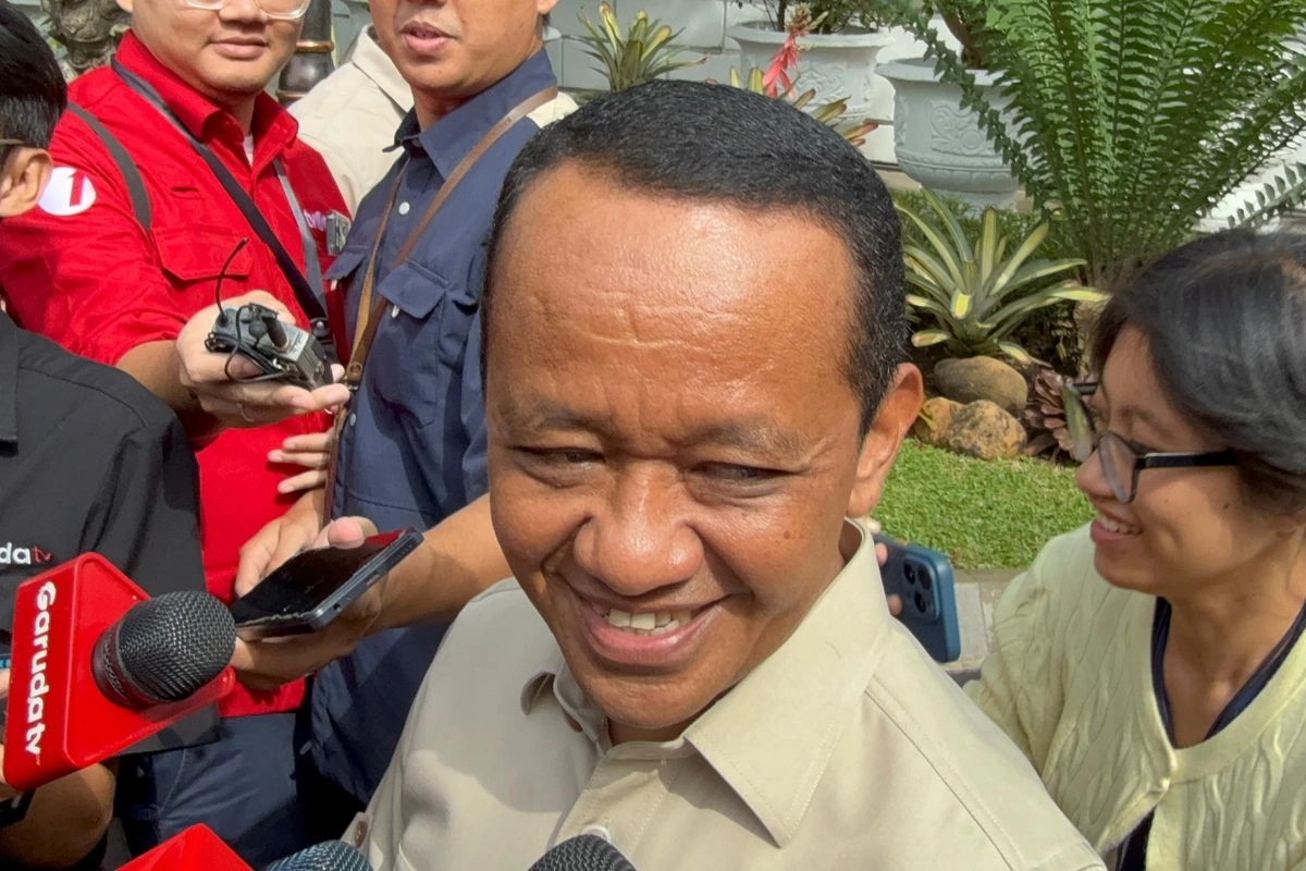 Kata Bahlil soal Harga BBM Diesel di SPBU Swasta Tembus Rp 30.000
