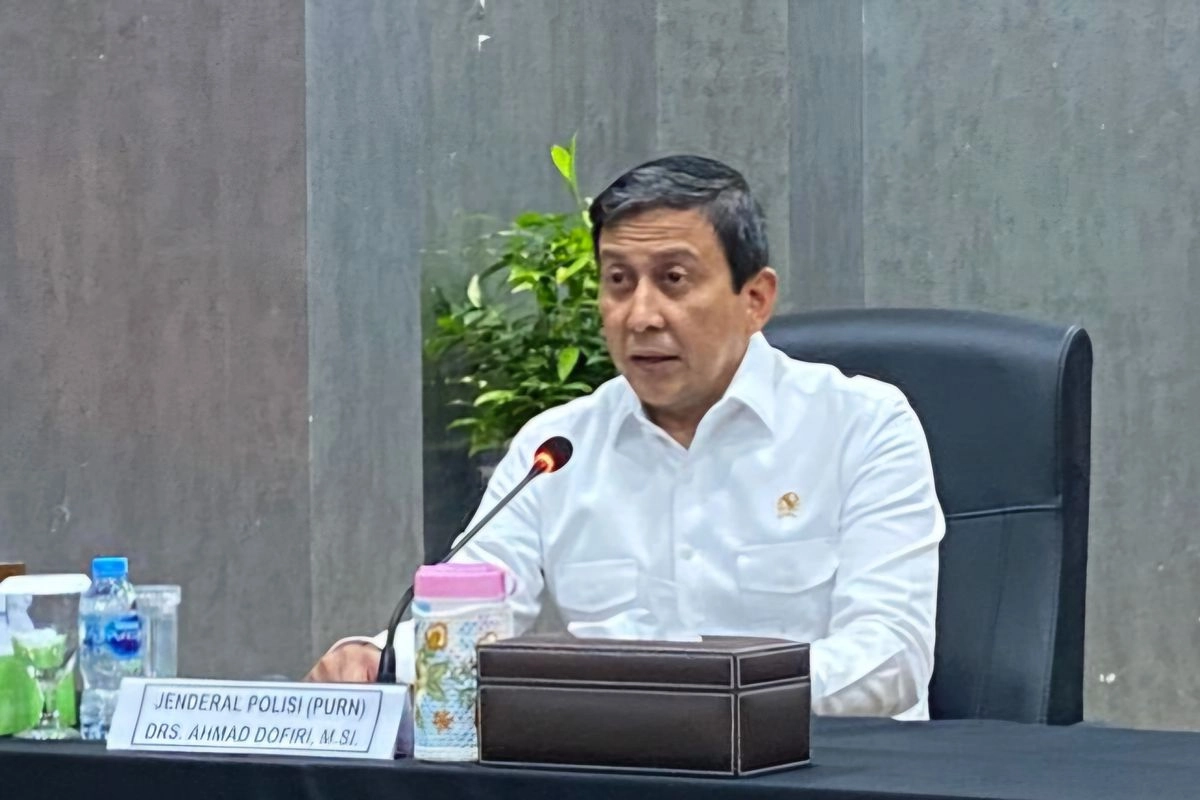Komisi Reformasi Polri: Pembuatan SKCK dan SIM Bisa Dilakukan Secara Daring