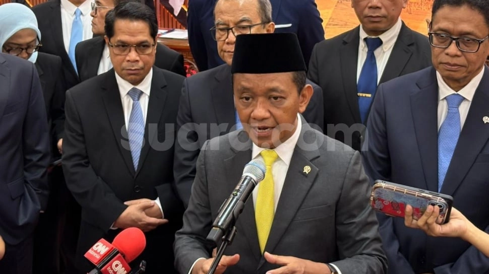 Bahlil Fokus Ganti LPG 3 Kg ke CNG, Berapa Harga Jualnya?