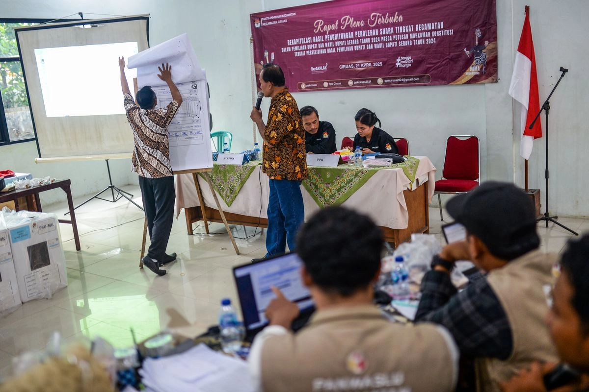 Revisi UU Politik: Lebih Cepat Lebih Baik