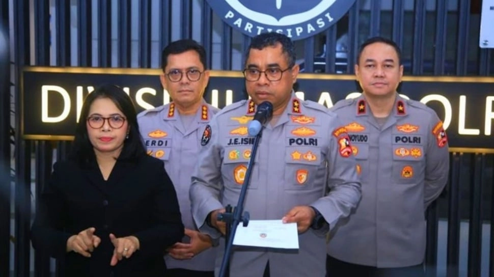 Polri Lakukan Mutasi Besar-besaran, 108 Pati dan Pamen Alami Rotasi Jabatan