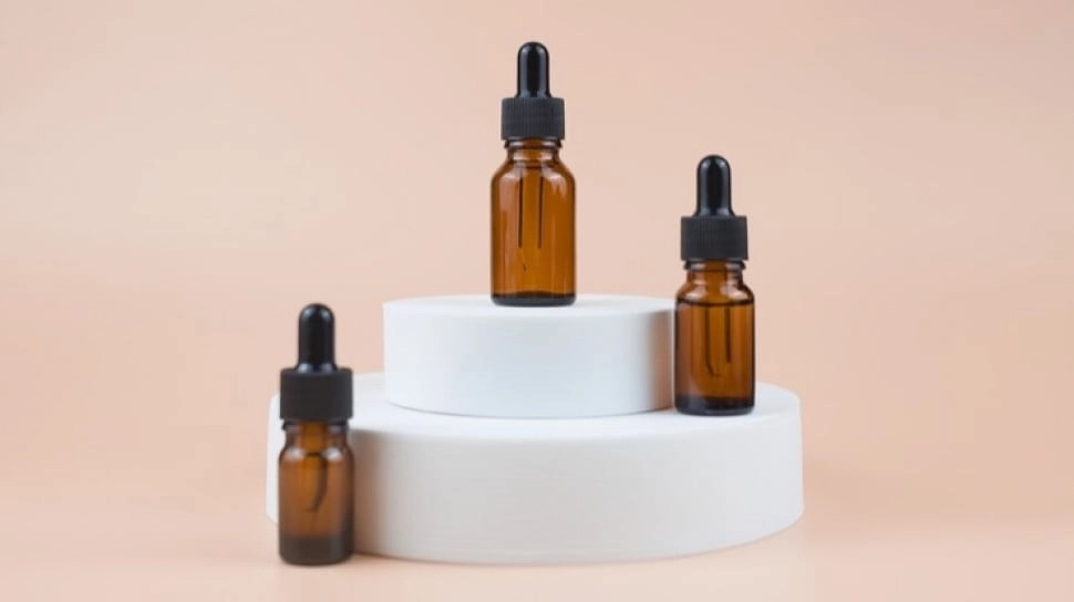 Peeling Serum Dipakai Setelah Apa? Ini Urutan Skincare Malam Hari yang Tepat