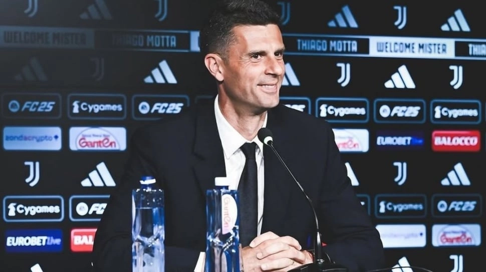 Calvin Verdonk Berpotensi Thiago Motta pada Musim Depan
