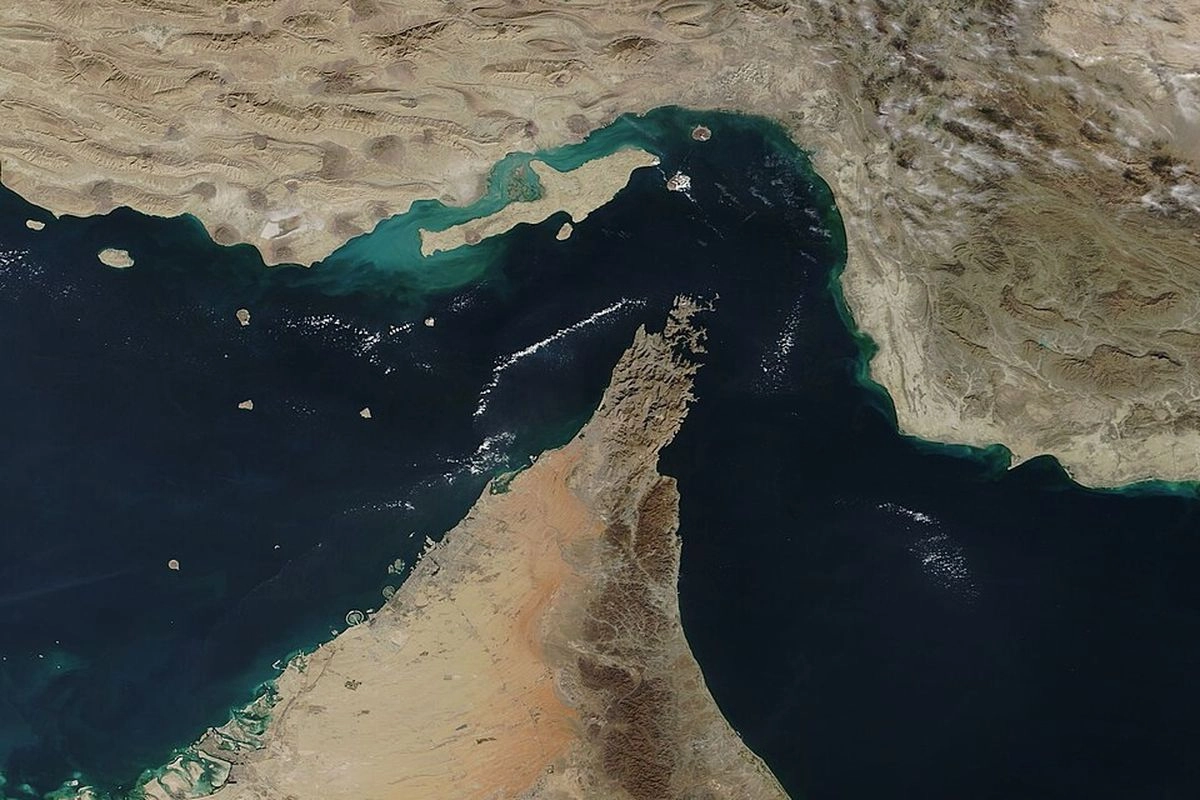 Demi Memperkuat Cengkraman, Iran Perluas Cakupan Wilayah Selat Hormuz