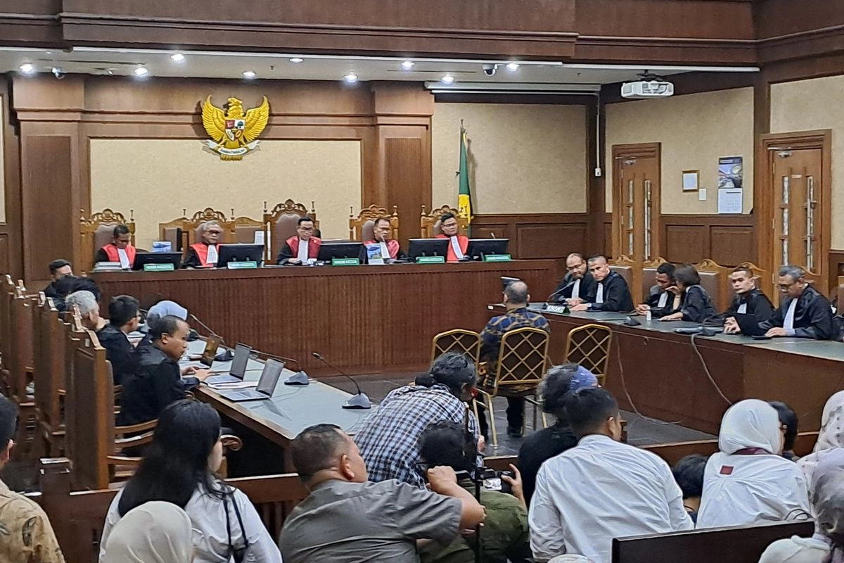 Dissenting Opinion Hakim Sidang Vonis Ibam: Terdakwa Hanyalah Seorang Konsultan Teknologi