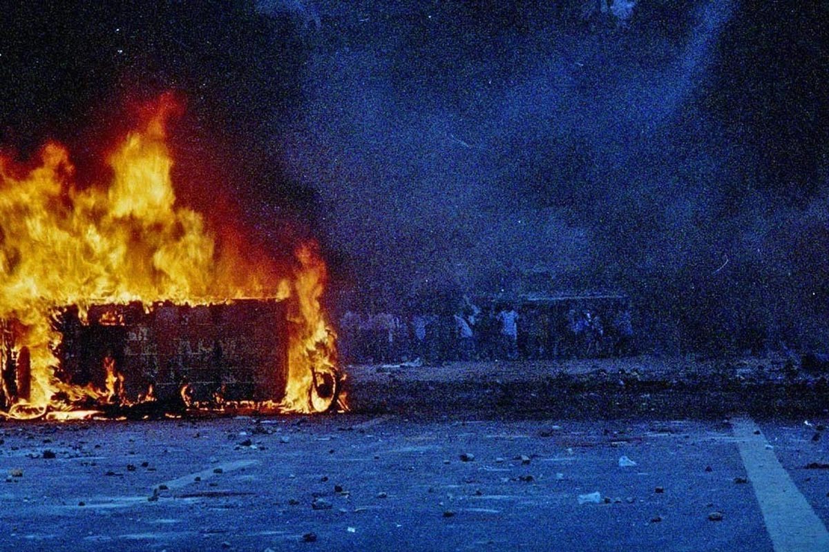 Napak Tilas Kerusuhan Mei 1998: Saat Dolar Meroket Bersambung Dengan Kegagalan Panen