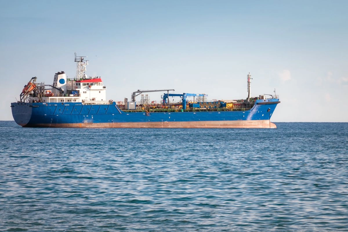 Sebuah Kapal Dibajak di Dekat Selat Hormuz, Langsung Menuju Iran