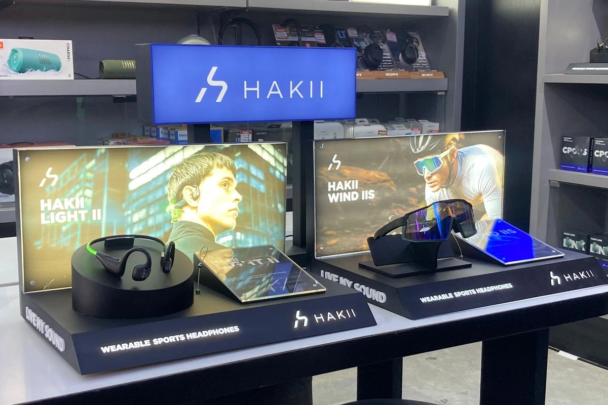 Tren Audio Wearable, Saat Earphone dan Headphone Jadi Bagian Fashion