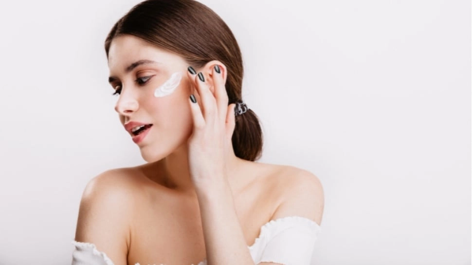7 Sunscreen Murah Under Rp50 Ribu di Alfamart, Ringan dan Nyaman Dipakai Harian