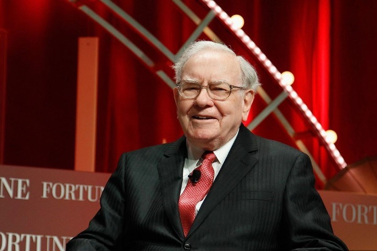 Buffett Mundur, Saham Berkshire Hathaway Tertinggal dari S&P 500