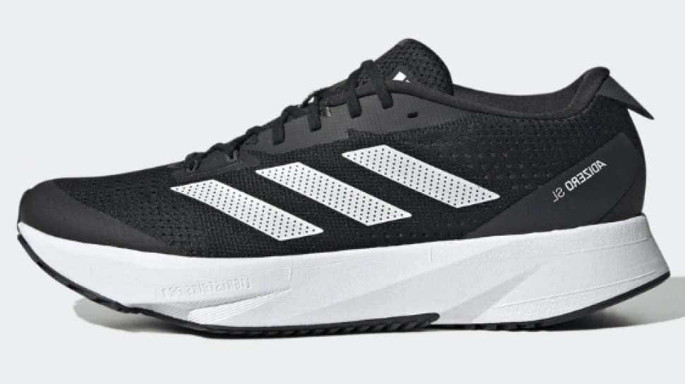 3 Sepatu Adidas untuk Kaki Lebar, Nyaman Dipakai Harian hingga Running