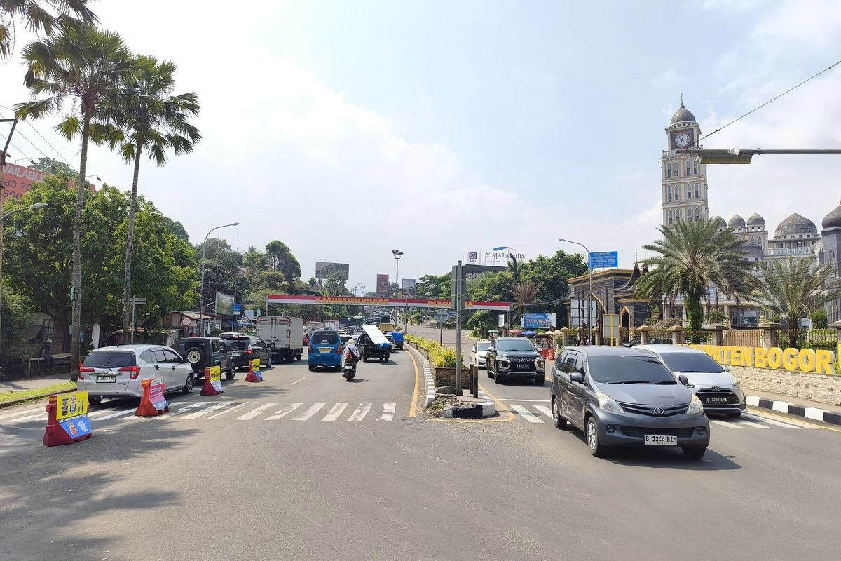 Arus Lalu Lintas Jalur Puncak Kembali Normal 2 Arah pada Hari Terakhir Long Weekend
