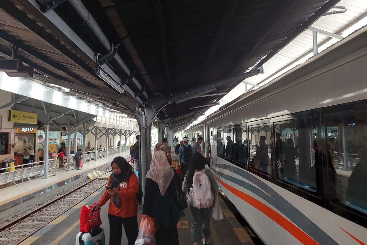 KA Probowangi Jadi Favorit di Daop 9 Jember Selama Libur Kenaikan Yesus Kristus
