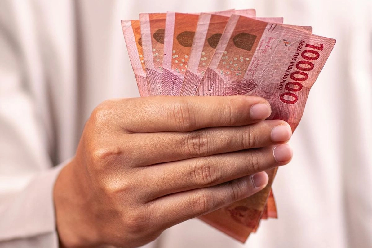 Rupiah Melemah, Daya Beli Masyarakat Berisiko Turun