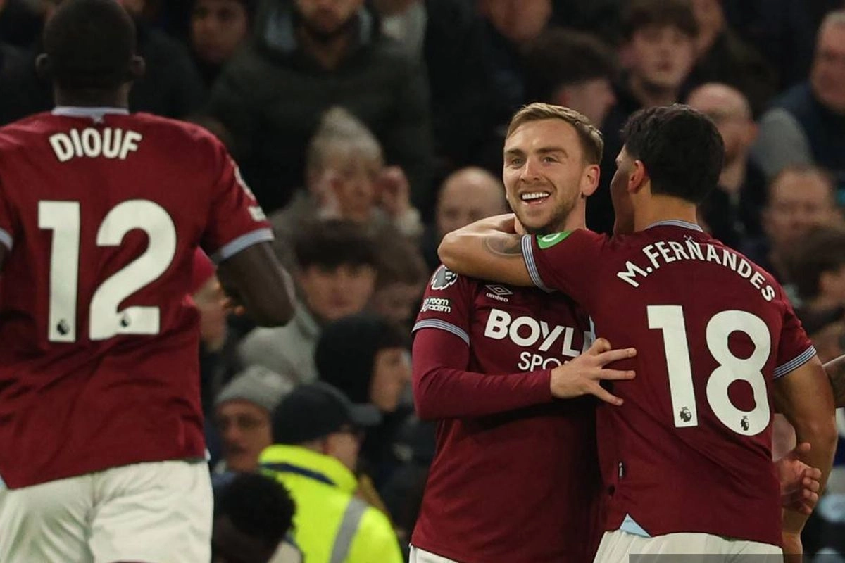 West Ham Disebut Tak Niat Menang Lawan Newcastle, Selangkah Lagi Terdegradasi