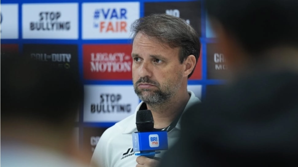 Gagal Bawa Persija Juara, Nasib Mauricio Souza di Ujung Tanduk?