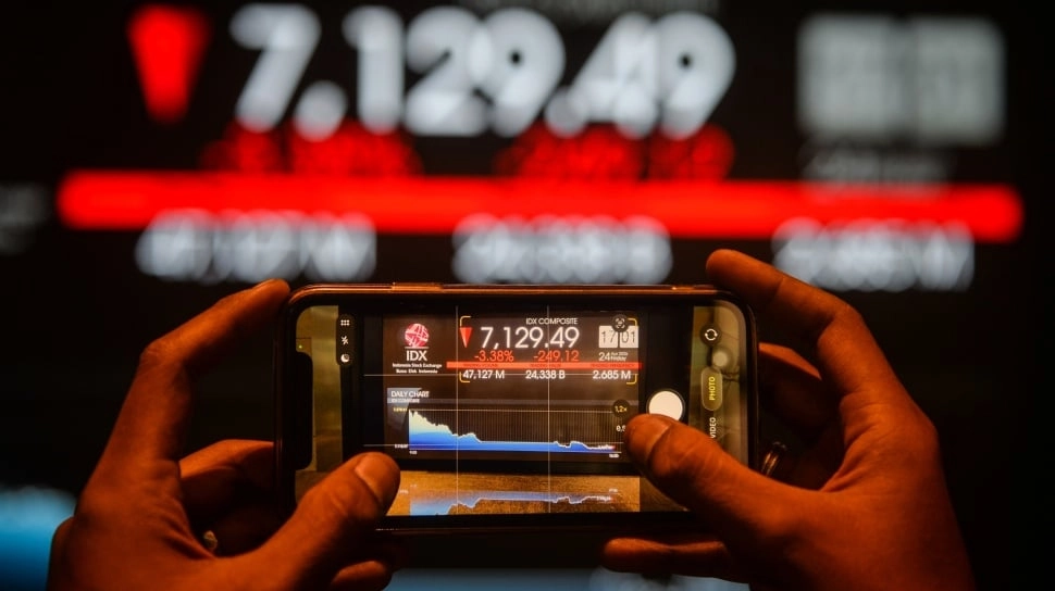 IHSG Bakal Tertekan Konflik Global, Simak Rekomendasi Saham yang Cocok Hari Ini