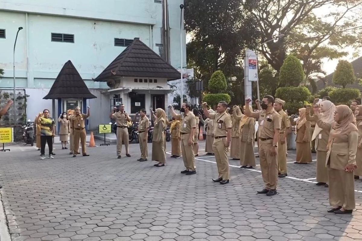 Keterbatasan Fiskal Daerah Dinilai Jadi Kendala Pengangkatan Guru Honorer Jadi ASN