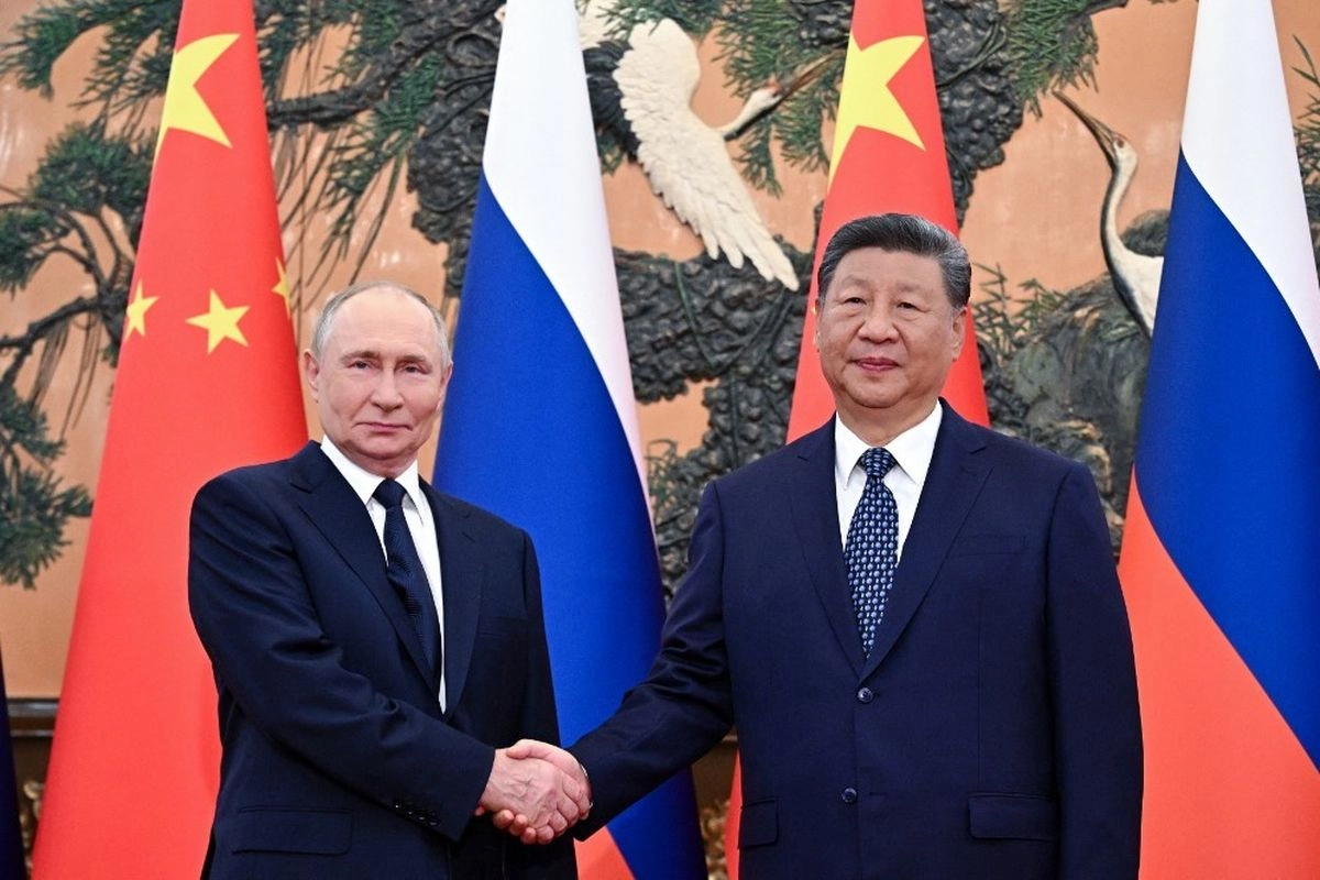 Putin Tiba di China Malam-malam, Siap Bertemu Xi Jinping