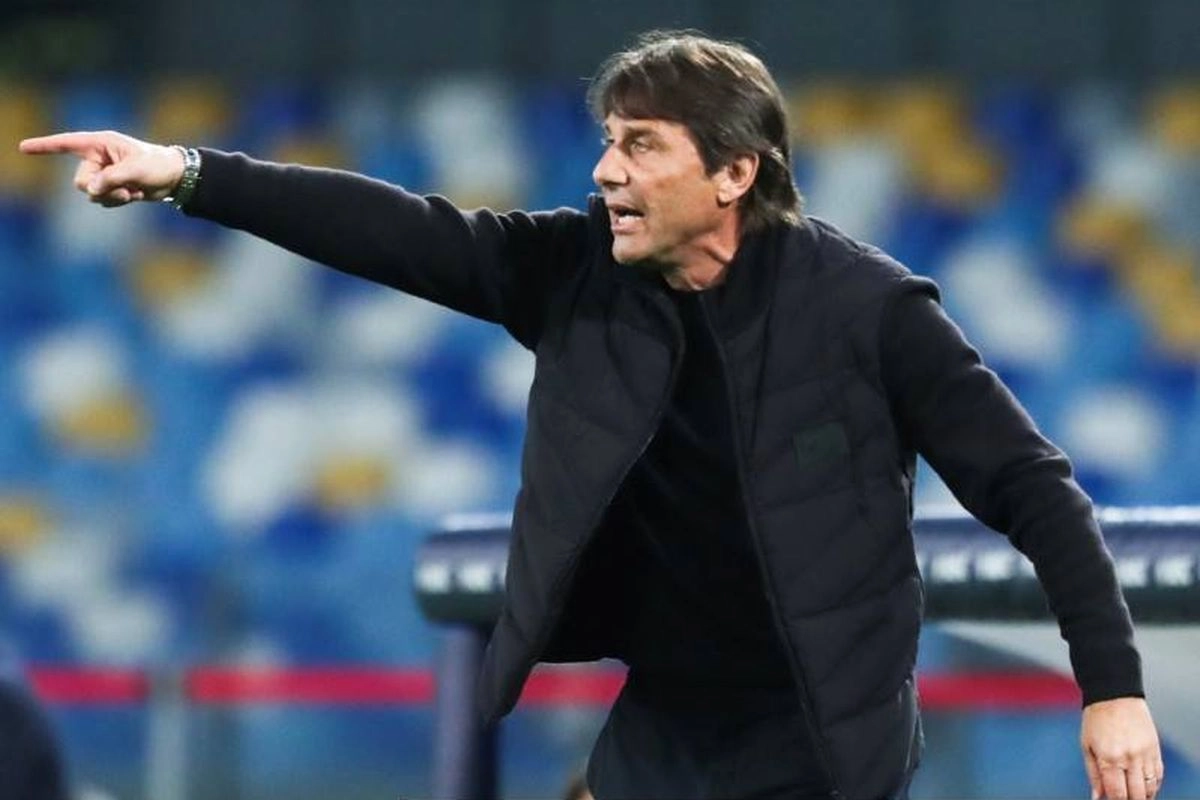 Antonio Conte Disebut Siap Hengkang dari Napoli, Timnas Italia Menanti