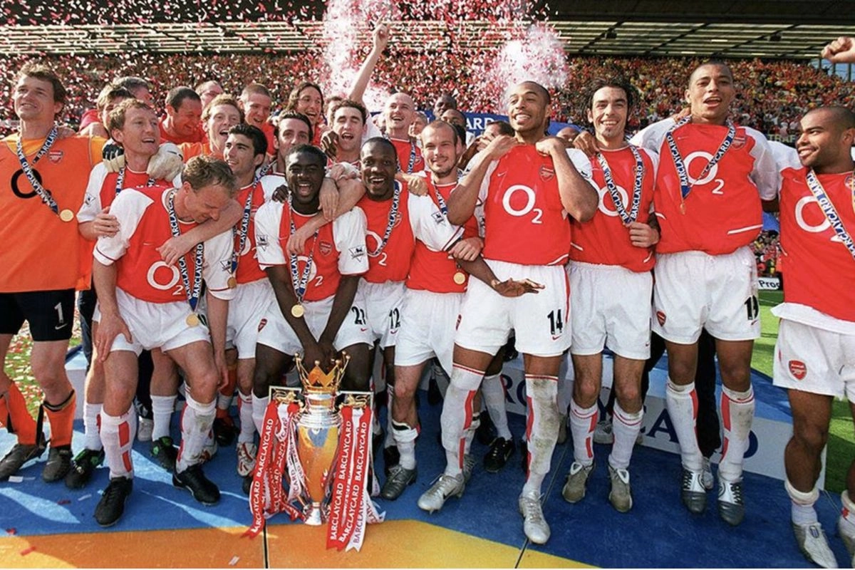 Saat Arsenal ''Invincibles'' Juara, WhatsApp, FB, IG, dan Twitter Belum Ada