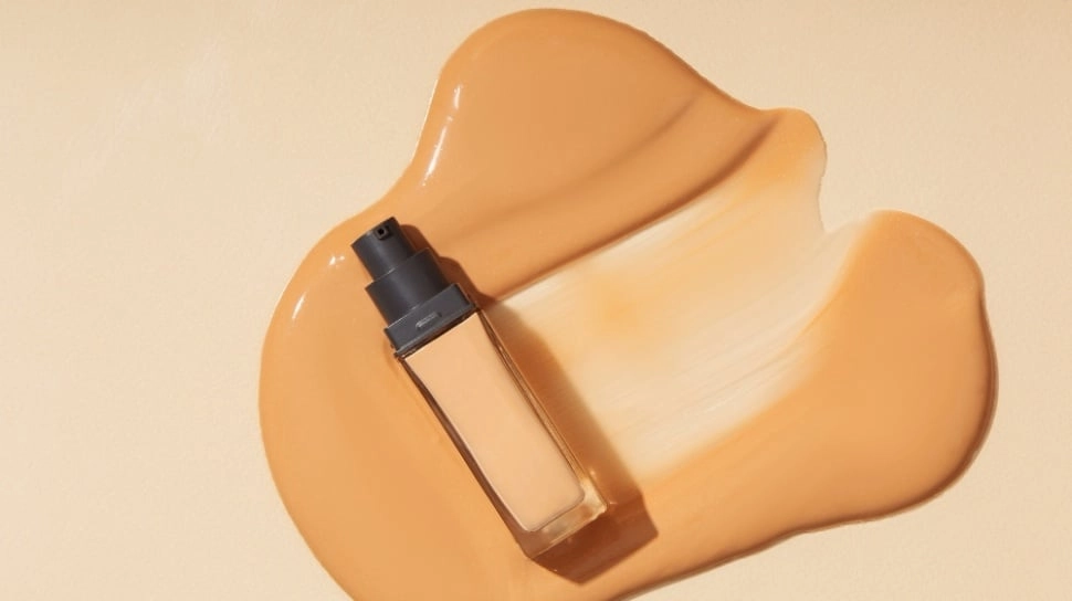 6 Rekomendasi Foundation Cair yang Bagus dan Minim Oksidasi, Wajah Cerah Seharian