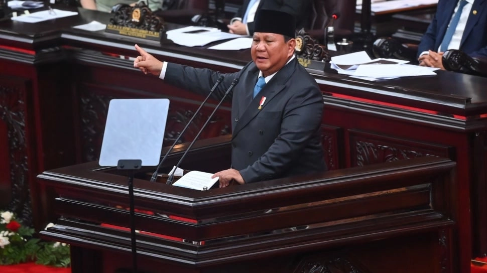 Prabowo Bentuk Danantara Sumber Daya Indonesia, Ekspor Sawit-Cs Wajib Lewat Sini