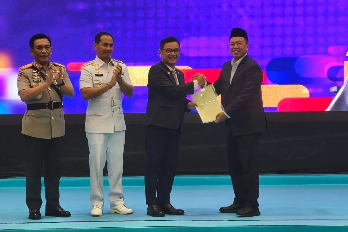HUT ke-61, Lemhannas Terima Kado Sertifikat Tanah dari Kementerian ATR/BPN