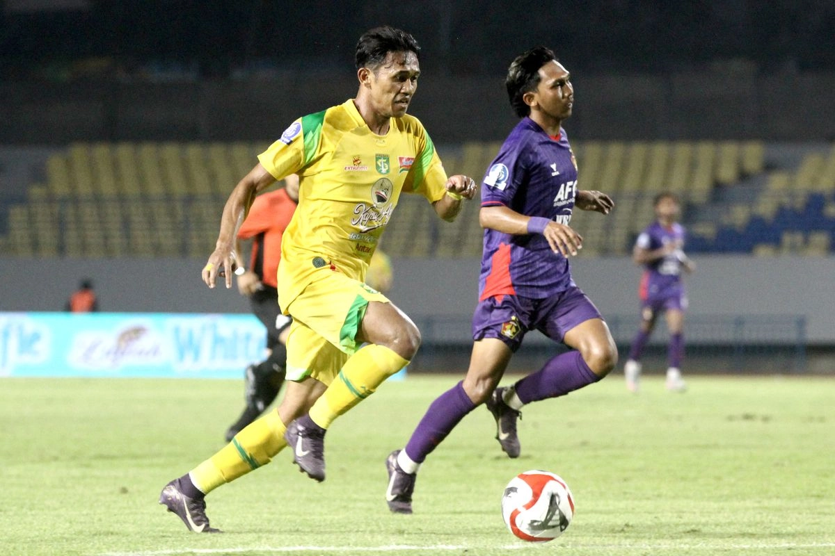 Jadwal Persebaya vs Persik, Memburu Akhir Manis di Derbi Jatim