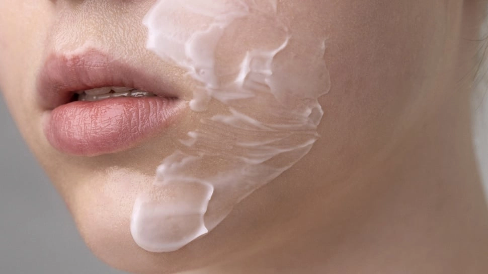 4 Skincare Viva Cosmetics untuk Mencerahkan Wajah dan Bantu Samarkan Noda Hitam