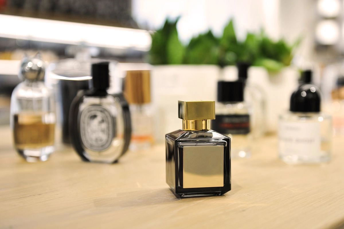 Pemakaian Parfum Dewasa pada Remaja Bisa Picu Gangguan Tiroid, Benarkah?