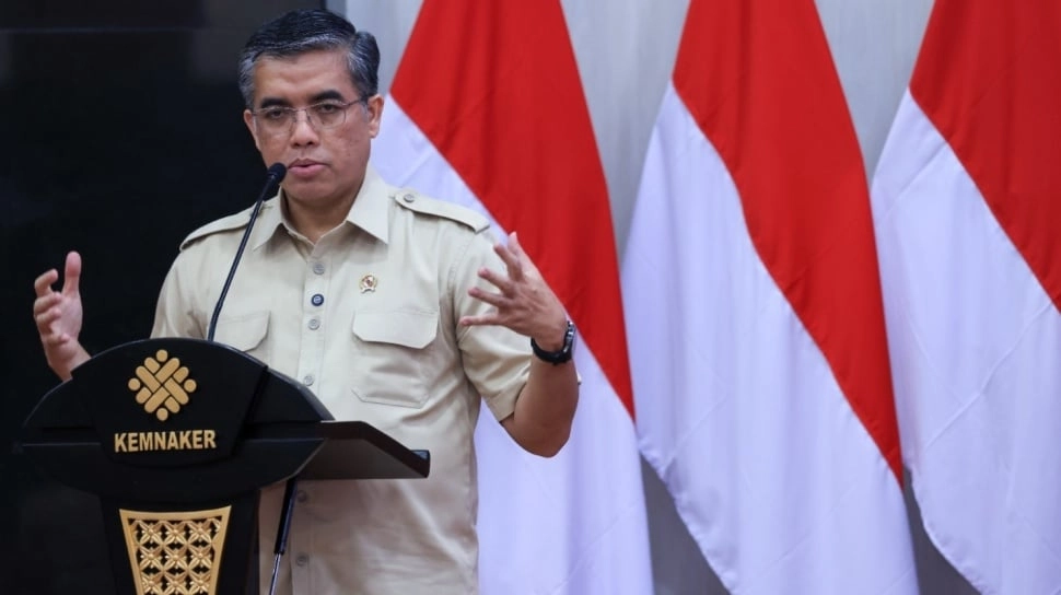 Lepas 1.105 Peserta, Menaker: Magang Nasional Perkuat Kesiapan Kerja Generasi Muda