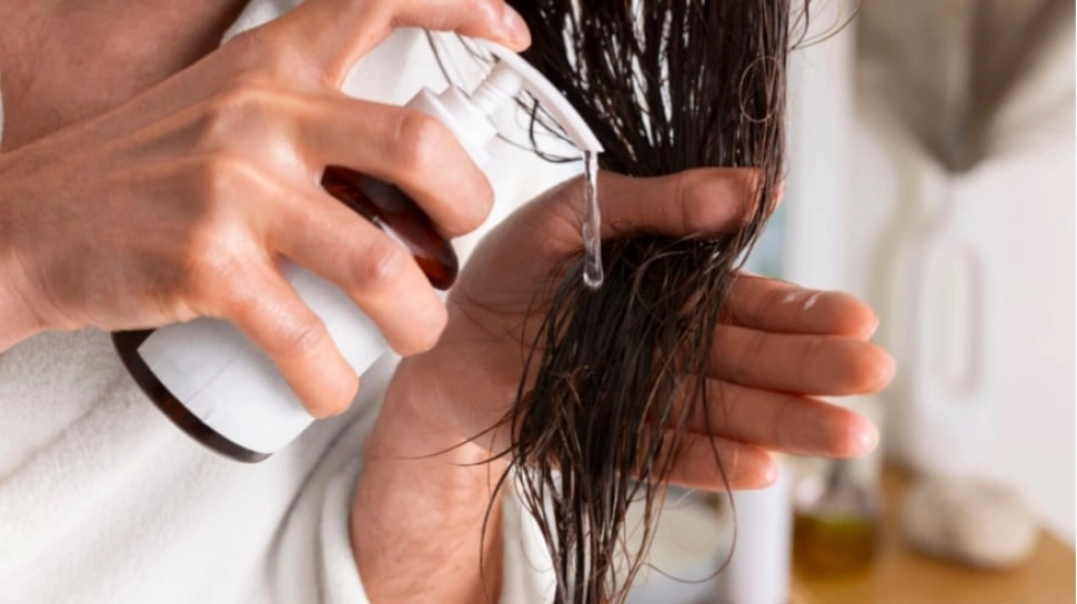 4 Rekomendasi Sampo Urang-Aring untuk Menghitamkan dan Menyuburkan Rambut