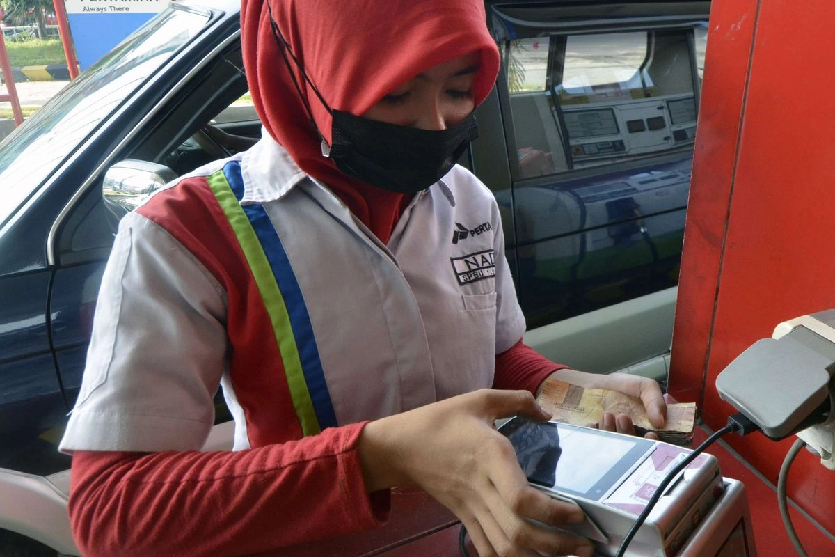 Viral Video Sulit Isi Solar Subsidi Pakai ''Fuel Card'' di Kaltim, Ini Penjelasan Pertamina